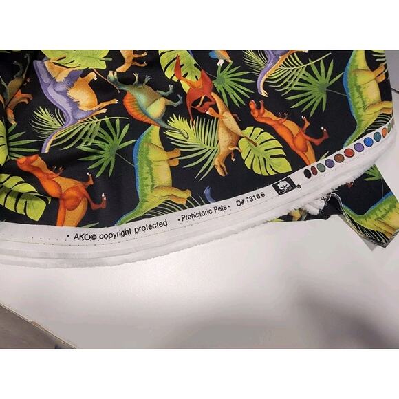 Dinosaurs and Ferns on Black Background Cotton Fabric 2 Yard 33 Inch Quilting - Picture 6 of 7